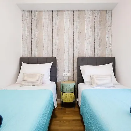 Apartment Iva *