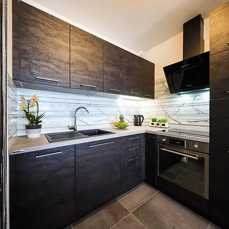 Apartament Iva *